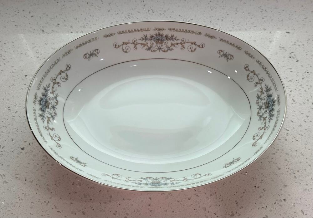 Vintage Diane Japan 10.5" Oval Vegetable Serving Bowl Blue Floral Platinum